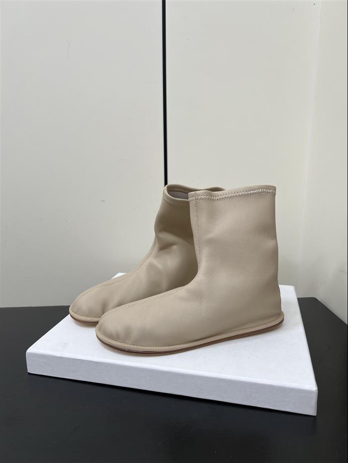 20251128173233816 320